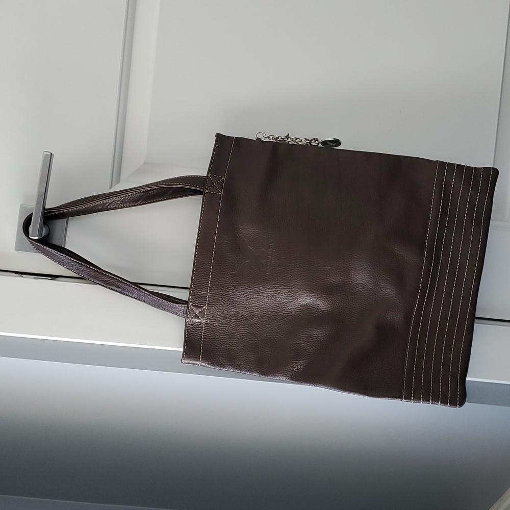 American Eagle(Vintage) chocolate brown pebble embossed leather shoulder…